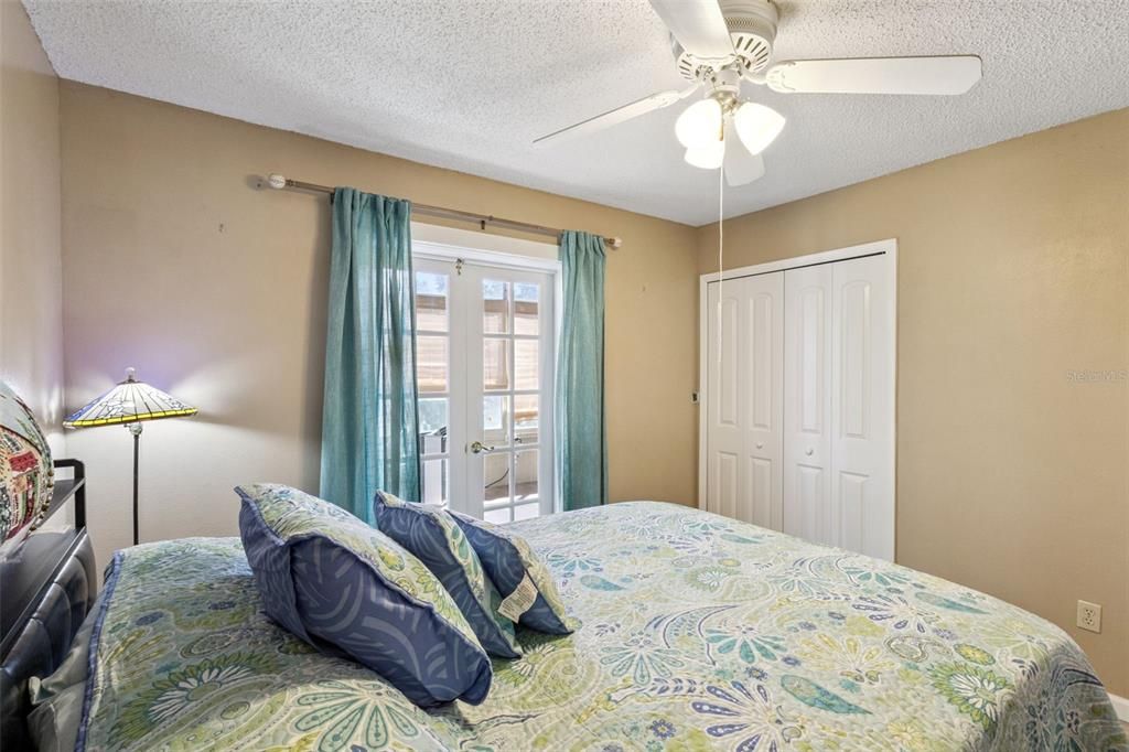 En Venta: $519,900 (3 camas, 2 baños, 1864 Pies cuadrados)