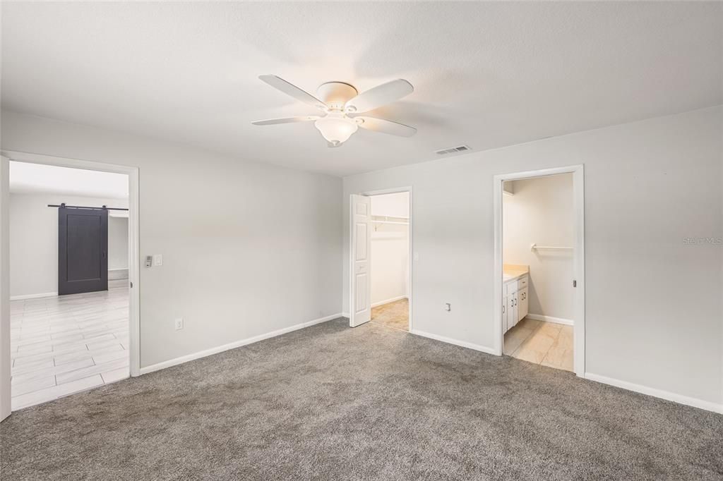 For Rent: $2,850 (3 beds, 2 baths, 2042 Square Feet)