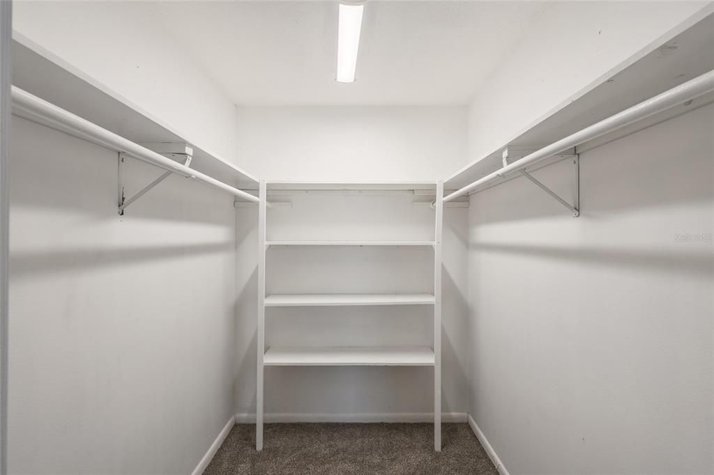 For Rent: $2,850 (3 beds, 2 baths, 2042 Square Feet)