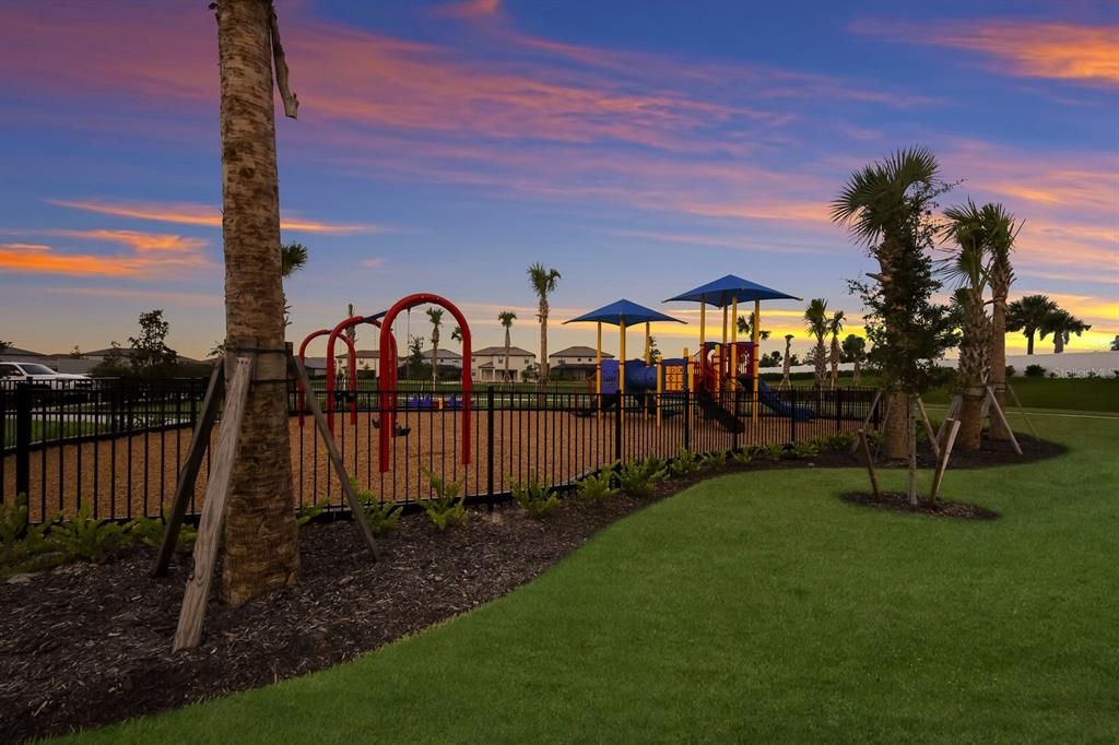 For Sale: $819,950 (5 beds, 3 baths, 3330 Square Feet)