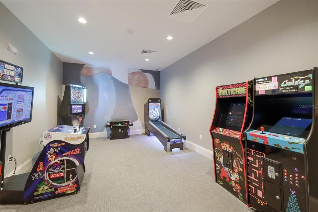 For Sale: $819,950 (5 beds, 3 baths, 3330 Square Feet)