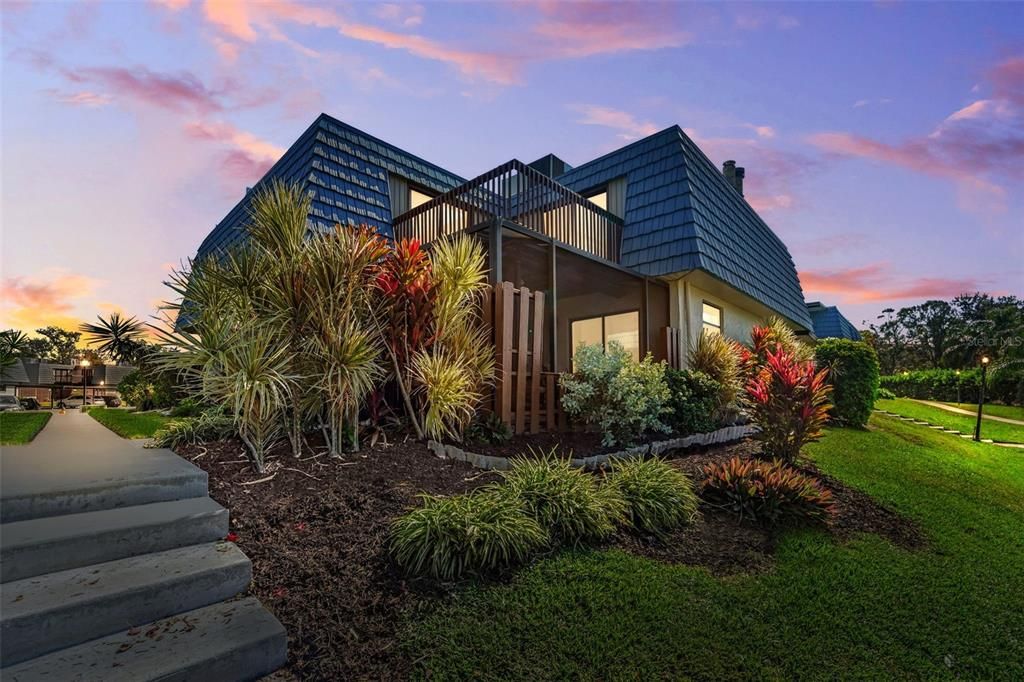 For Sale: $400,000 (2 beds, 2 baths, 1440 Square Feet)