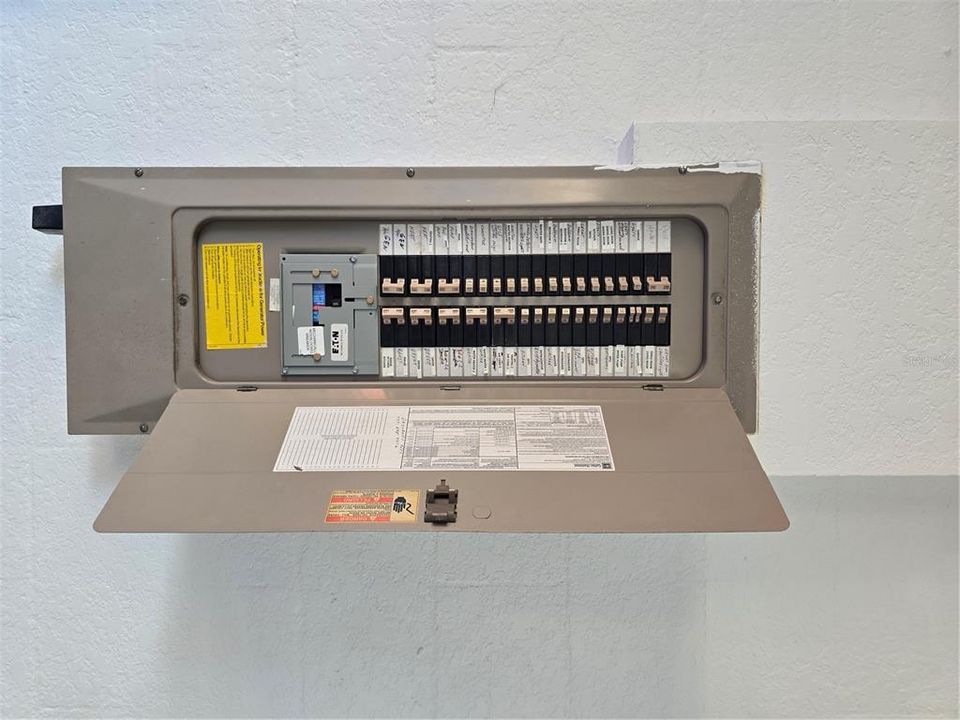 待售: $699,900 (3 贝兹, 2 浴室, 2586 平方英尺)