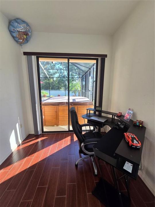 待售: $699,900 (3 贝兹, 2 浴室, 2586 平方英尺)