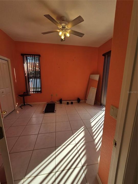 待售: $699,900 (3 贝兹, 2 浴室, 2586 平方英尺)