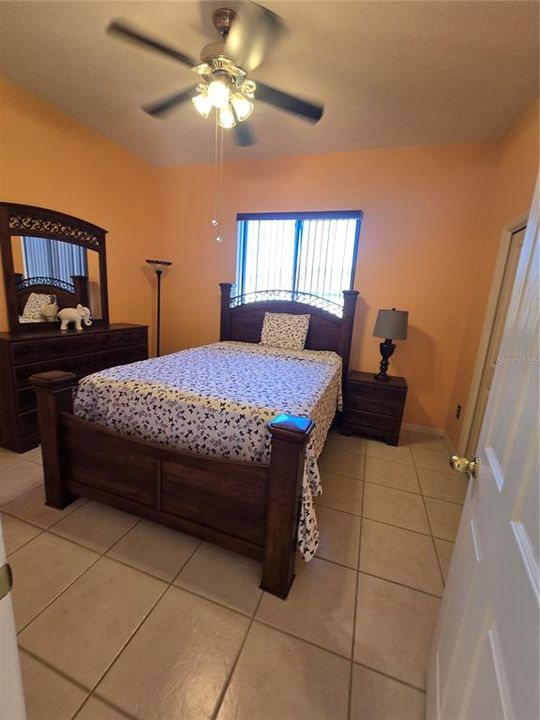 待售: $699,900 (3 贝兹, 2 浴室, 2586 平方英尺)