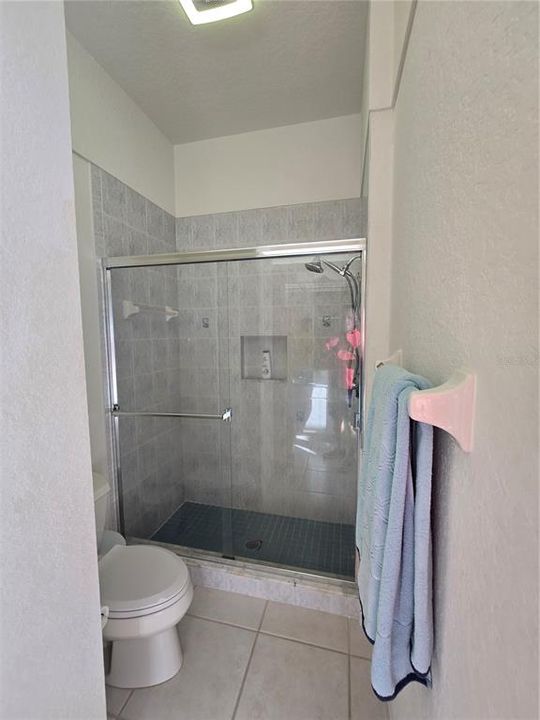 待售: $699,900 (3 贝兹, 2 浴室, 2586 平方英尺)