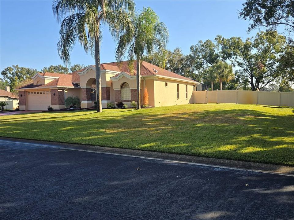 待售: $699,900 (3 贝兹, 2 浴室, 2586 平方英尺)