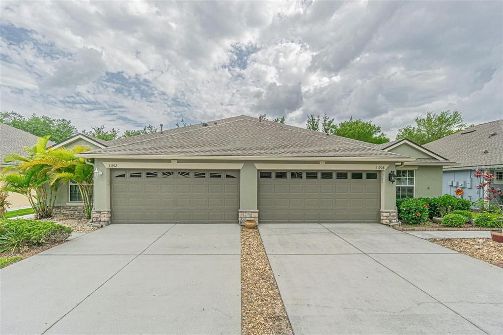 For Rent: $2,100 (2 beds, 2 baths, 1703 Square Feet)