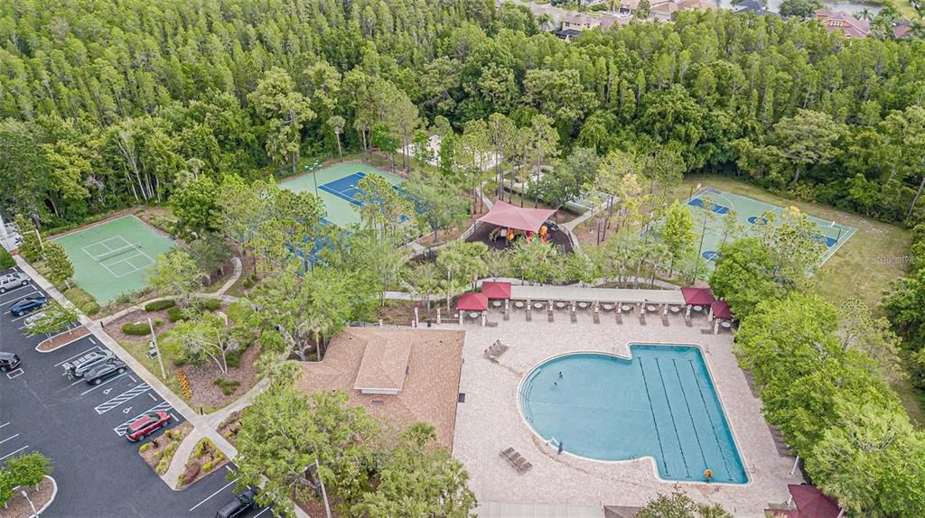 For Rent: $2,100 (2 beds, 2 baths, 1703 Square Feet)