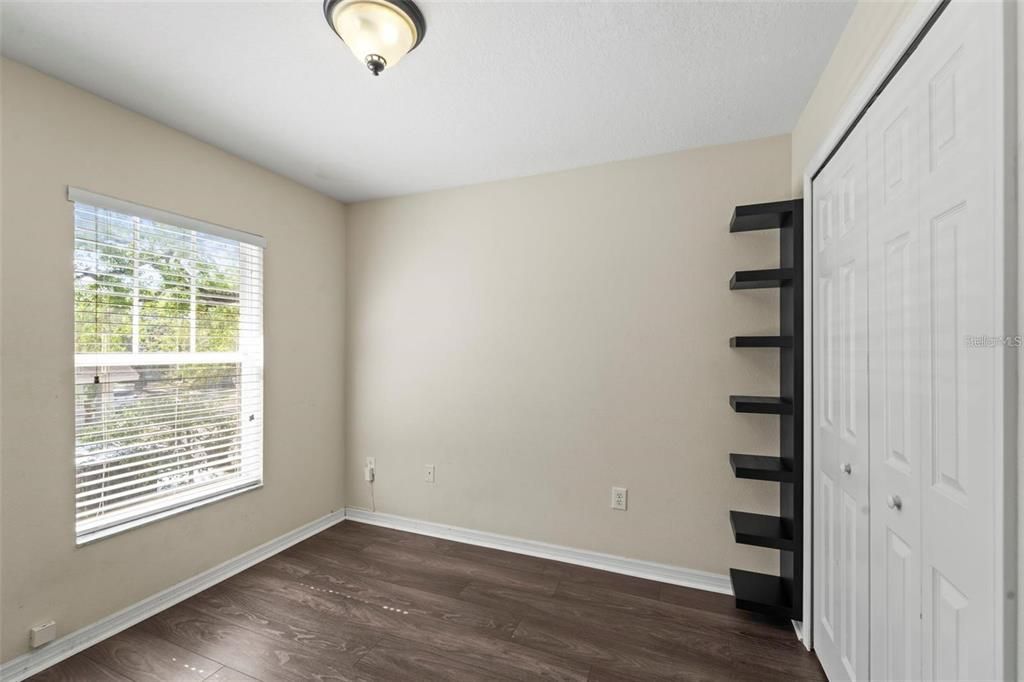 В аренду: $2,000 (3 спален, 2 ванн, 1360 Квадратных фут)