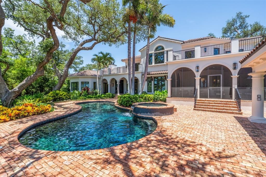 For Sale: $11,995,000 (5 beds, 4 baths, 8125 Square Feet)