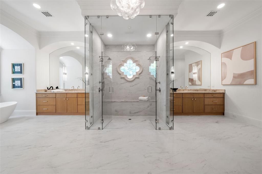 For Sale: $11,995,000 (5 beds, 4 baths, 8125 Square Feet)