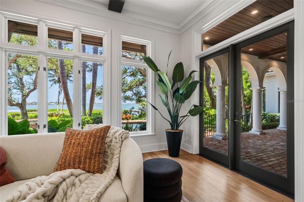 For Sale: $11,995,000 (5 beds, 4 baths, 8125 Square Feet)