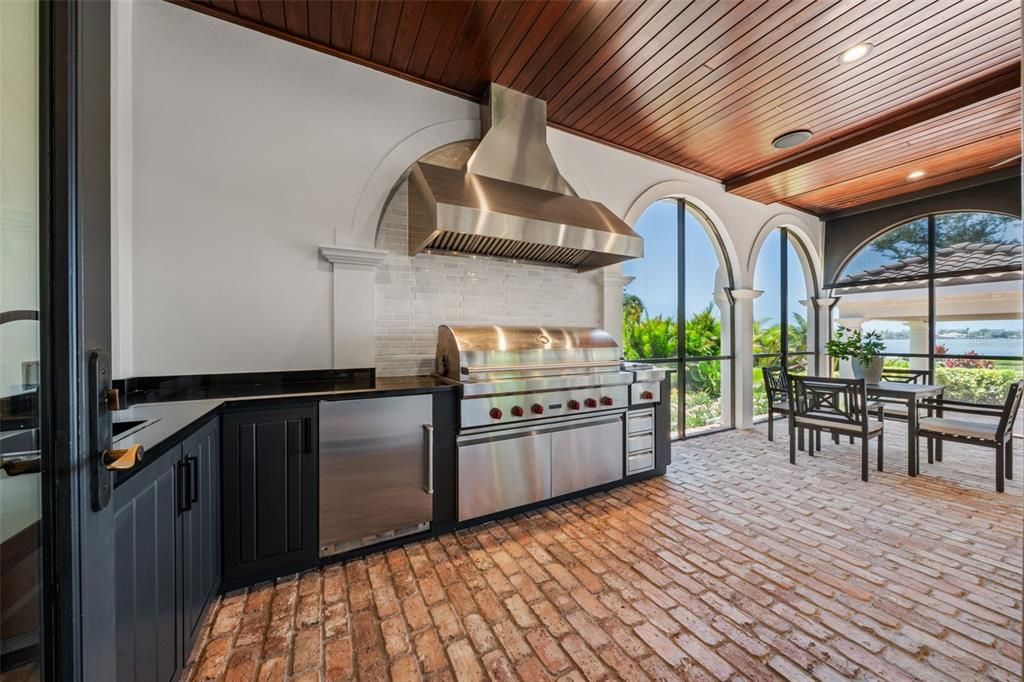 For Sale: $11,995,000 (5 beds, 4 baths, 8125 Square Feet)