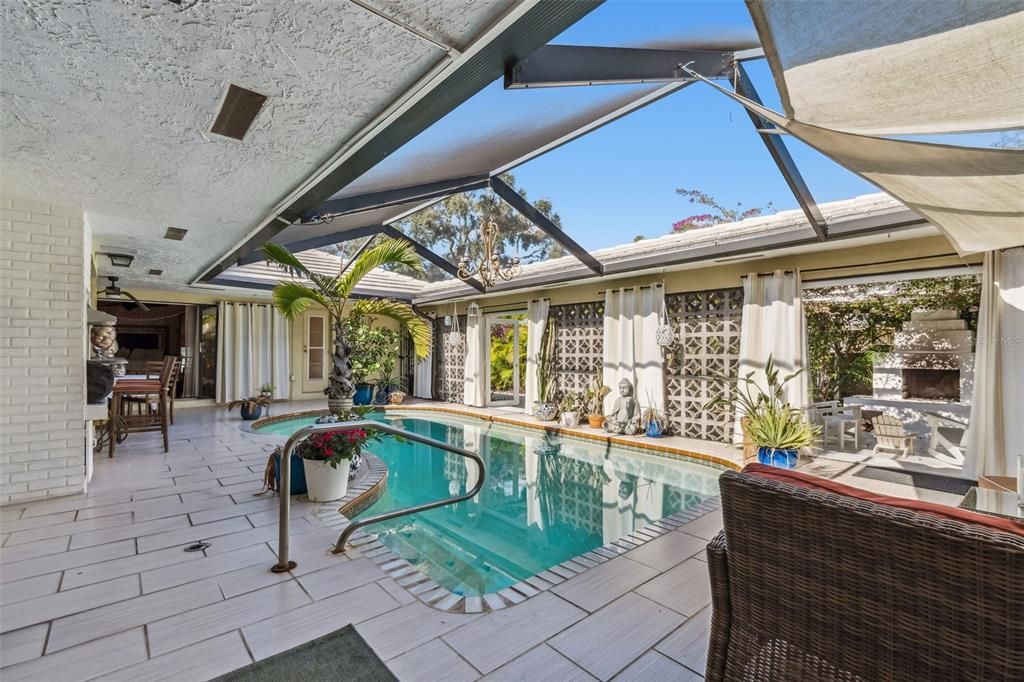 На продажу: $795,000 (3 спален, 2 ванн, 2206 Квадратных фут)