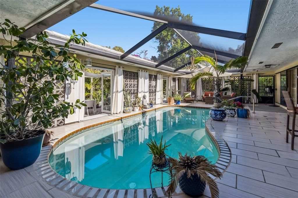 На продажу: $795,000 (3 спален, 2 ванн, 2206 Квадратных фут)