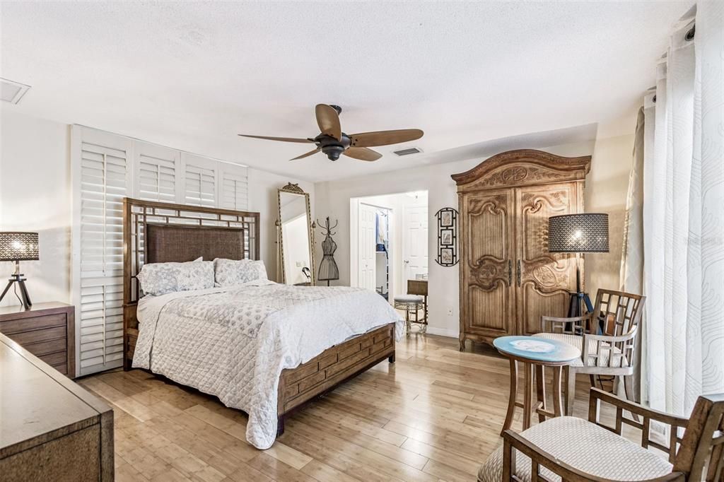 На продажу: $795,000 (3 спален, 2 ванн, 2206 Квадратных фут)