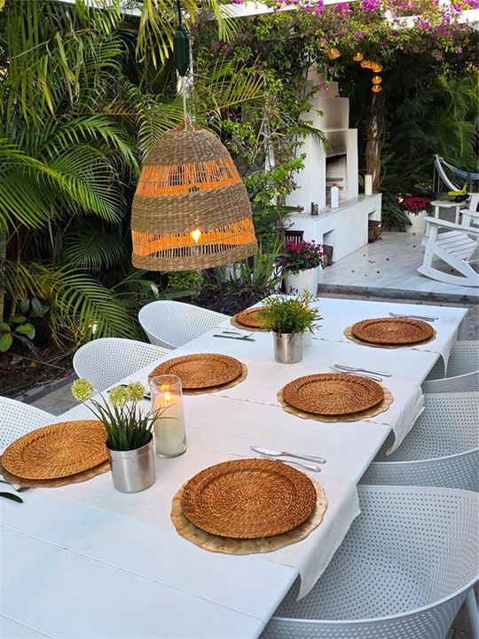 На продажу: $795,000 (3 спален, 2 ванн, 2206 Квадратных фут)