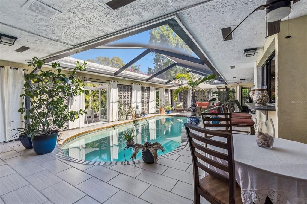 На продажу: $795,000 (3 спален, 2 ванн, 2206 Квадратных фут)