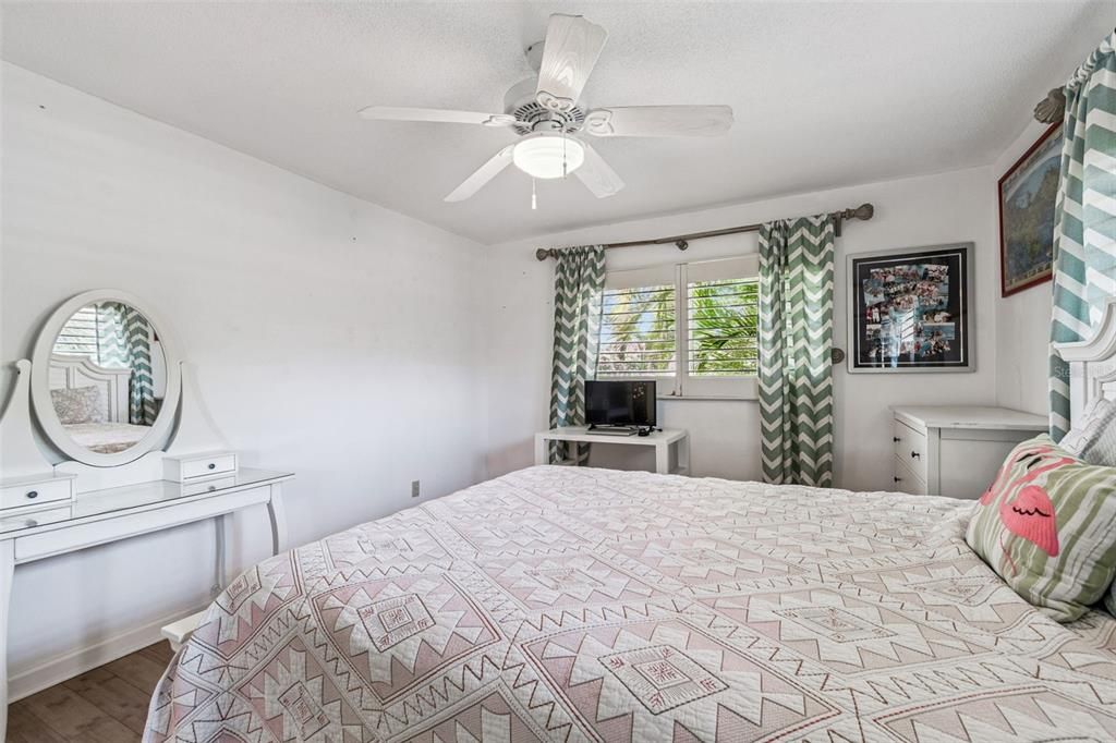 На продажу: $795,000 (3 спален, 2 ванн, 2206 Квадратных фут)