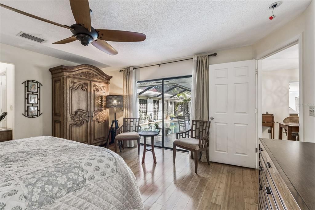 На продажу: $795,000 (3 спален, 2 ванн, 2206 Квадратных фут)