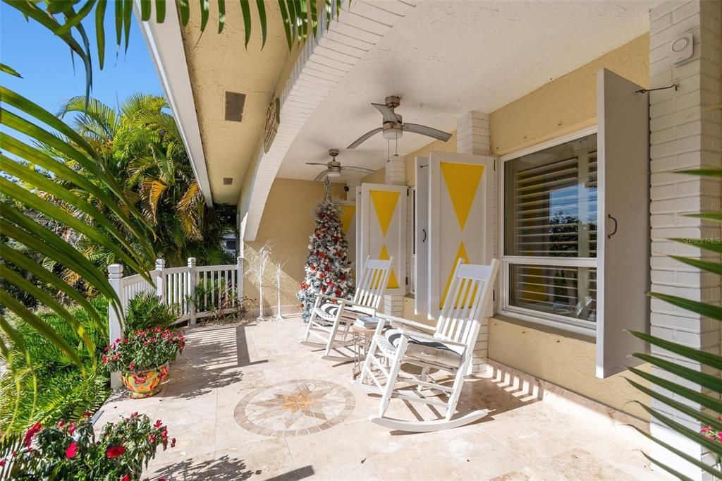 На продажу: $795,000 (3 спален, 2 ванн, 2206 Квадратных фут)