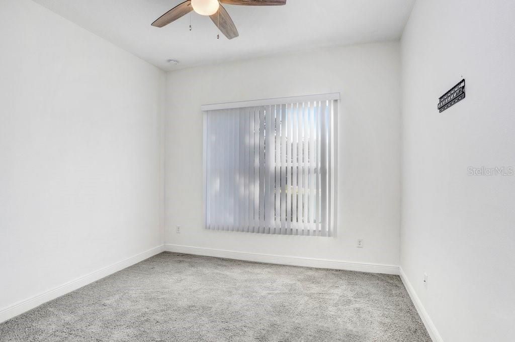 For Rent: $2,950 (3 beds, 2 baths, 2562 Square Feet)