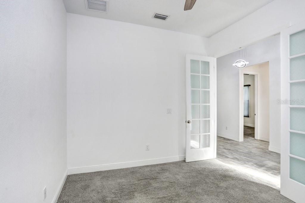 For Rent: $2,950 (3 beds, 2 baths, 2562 Square Feet)