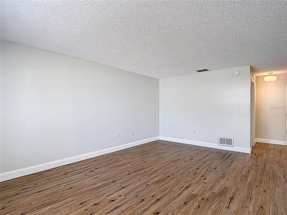 待售: $289,500 (3 贝兹, 2 浴室, 1780 平方英尺)