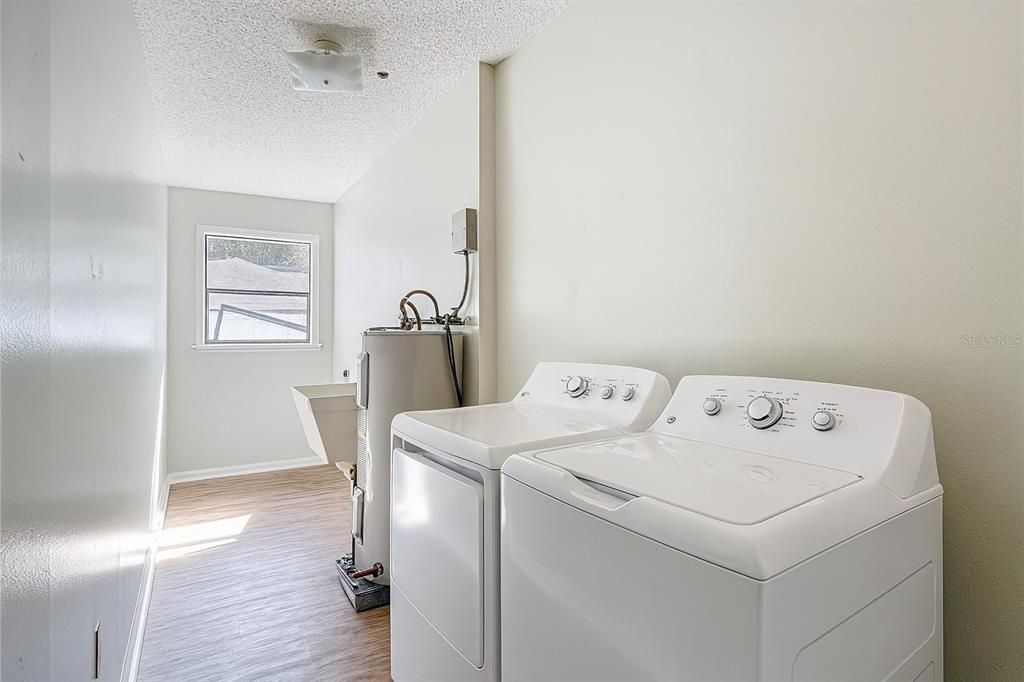 待售: $289,500 (3 贝兹, 2 浴室, 1780 平方英尺)