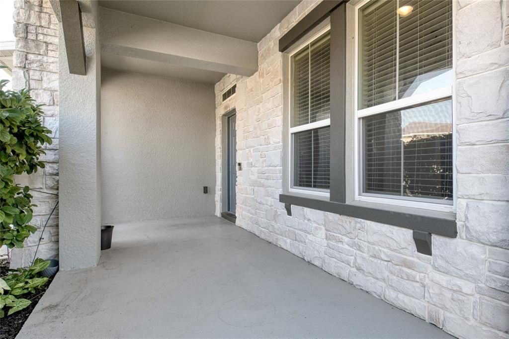 For Sale: $499,000 (4 beds, 2 baths, 2744 Square Feet)