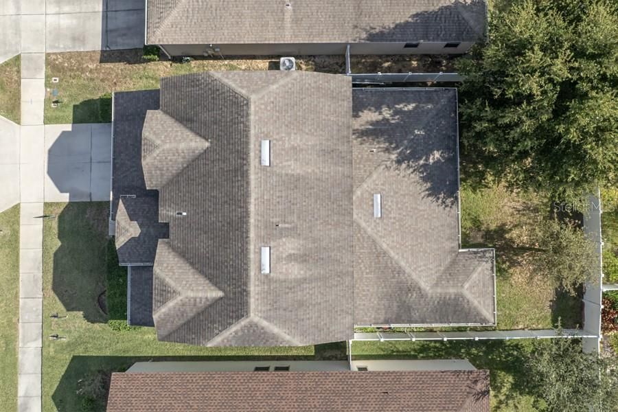 For Sale: $499,000 (4 beds, 2 baths, 2744 Square Feet)