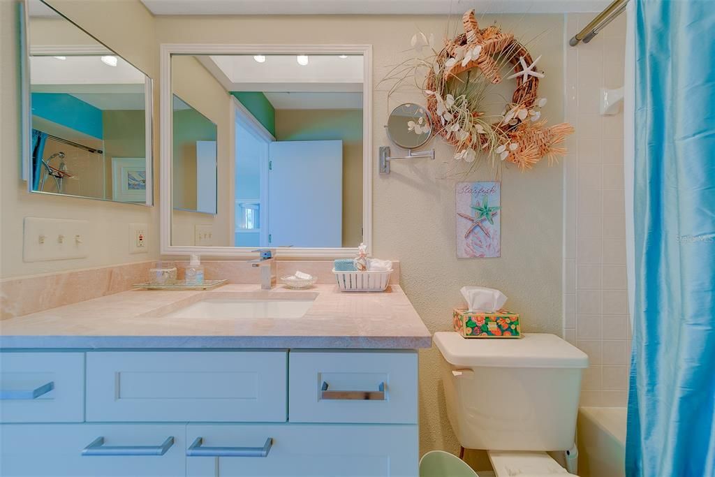 For Rent: $5,500 (3 beds, 3 baths, 1616 Square Feet)