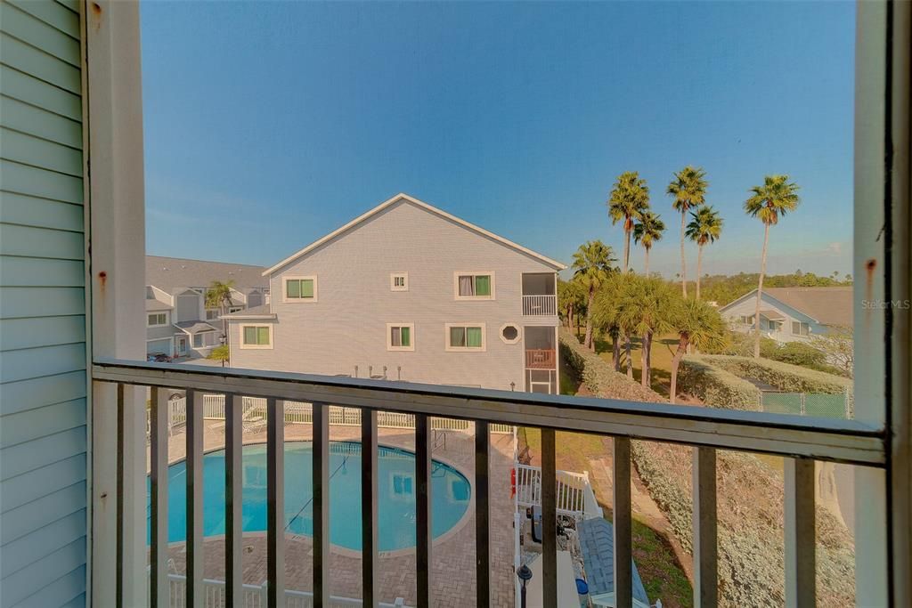 For Rent: $5,500 (3 beds, 3 baths, 1616 Square Feet)