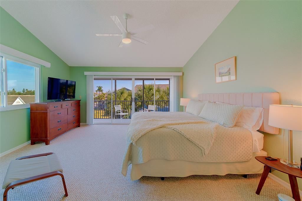 For Rent: $5,500 (3 beds, 3 baths, 1616 Square Feet)