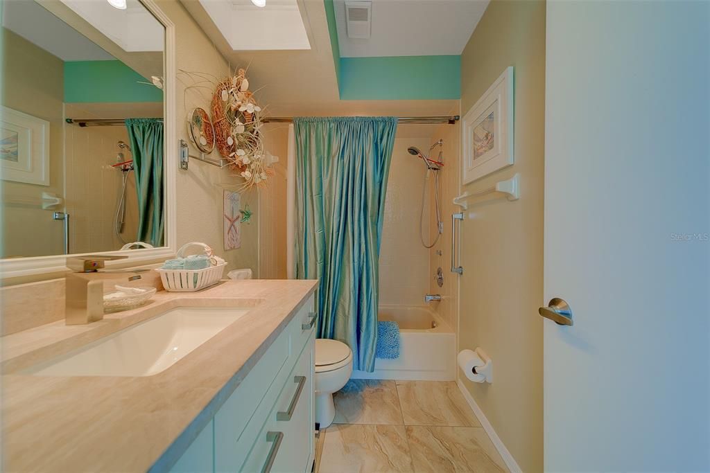 For Rent: $5,500 (3 beds, 3 baths, 1616 Square Feet)