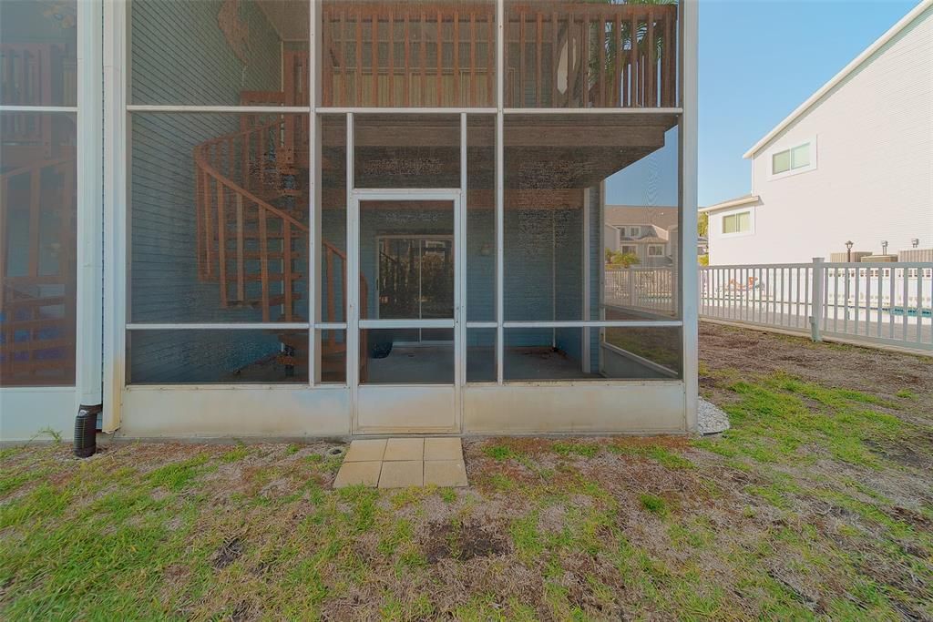 For Rent: $5,500 (3 beds, 3 baths, 1616 Square Feet)