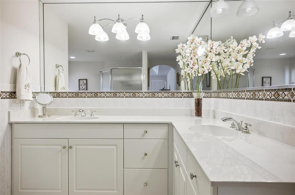 For Sale: $459,000 (3 beds, 3 baths, 2849 Square Feet)