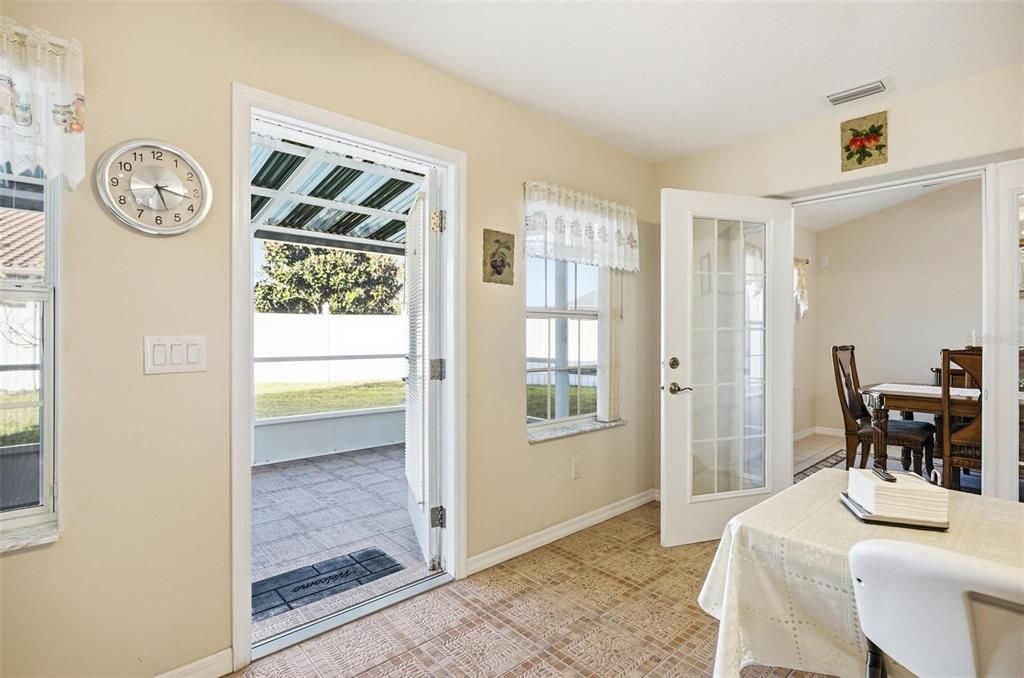 For Sale: $459,000 (3 beds, 3 baths, 2849 Square Feet)