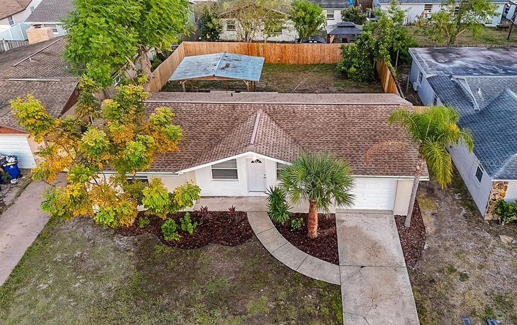 На продажу: $229,900 (2 спален, 1 ванн, 928 Квадратных фут)