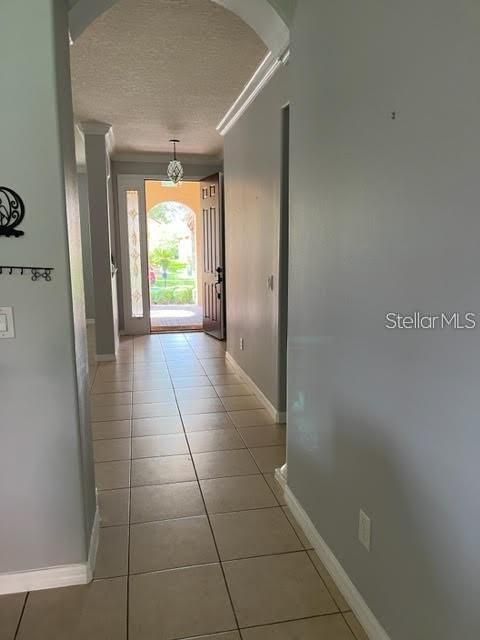 В аренду: $3,200 (4 спален, 2 ванн, 2206 Квадратных фут)