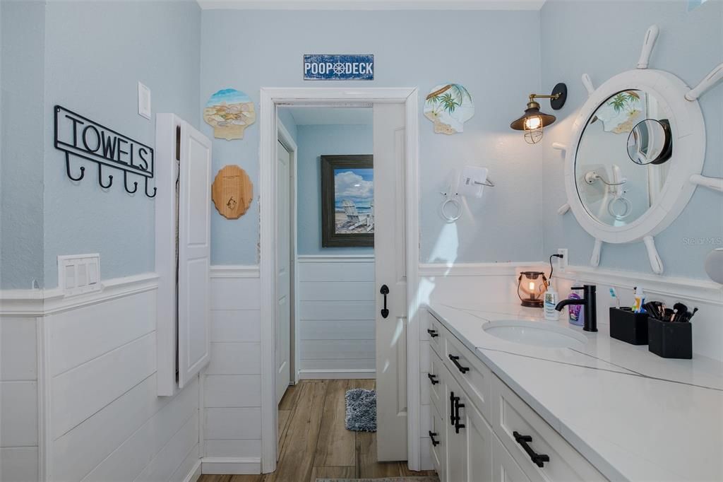 For Sale: $999,000 (3 beds, 3 baths, 3038 Square Feet)