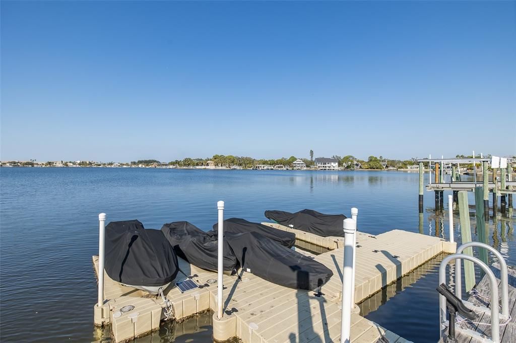 For Sale: $999,000 (3 beds, 3 baths, 3038 Square Feet)