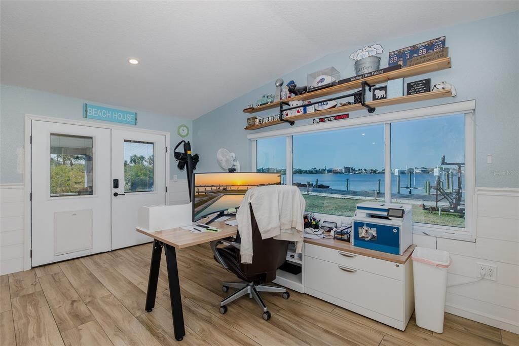 For Sale: $999,000 (3 beds, 3 baths, 3038 Square Feet)