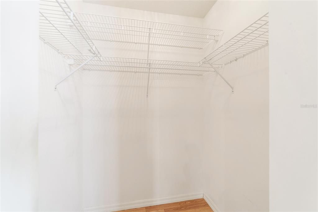 待售: $425,000 (3 贝兹, 2 浴室, 2083 平方英尺)