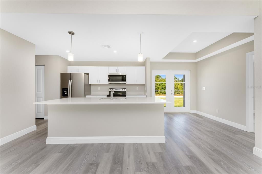 En Venta: $350,000 (4 camas, 2 baños, 1560 Pies cuadrados)