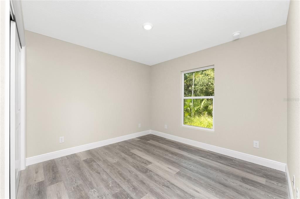 En Venta: $350,000 (4 camas, 2 baños, 1560 Pies cuadrados)