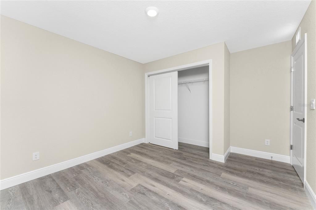 En Venta: $350,000 (4 camas, 2 baños, 1560 Pies cuadrados)