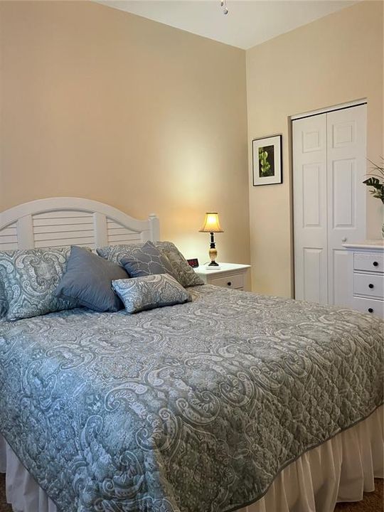 待售: $305,000 (3 贝兹, 2 浴室, 1402 平方英尺)